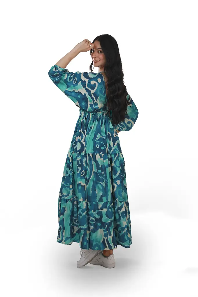 Vestido Largo Bohemio Azul Seda – Estilo Resort Tropical c.webp