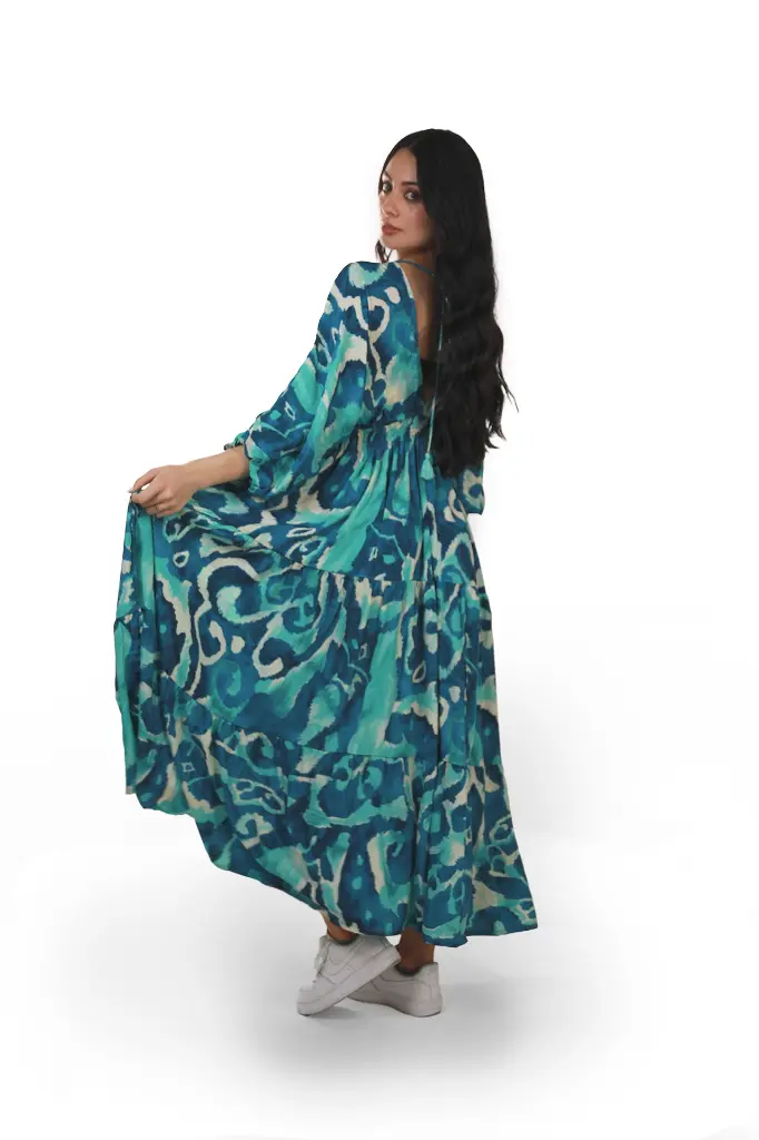 Vestido Largo Bohemio Azul Seda – Estilo Resort Tropical b.webp