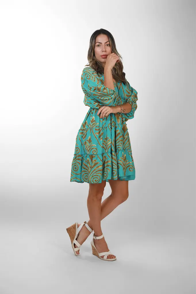 vestido-corto-seda-talla-unica-tropical-hojas-verde-tirantes-volantes-hindu-3.webp