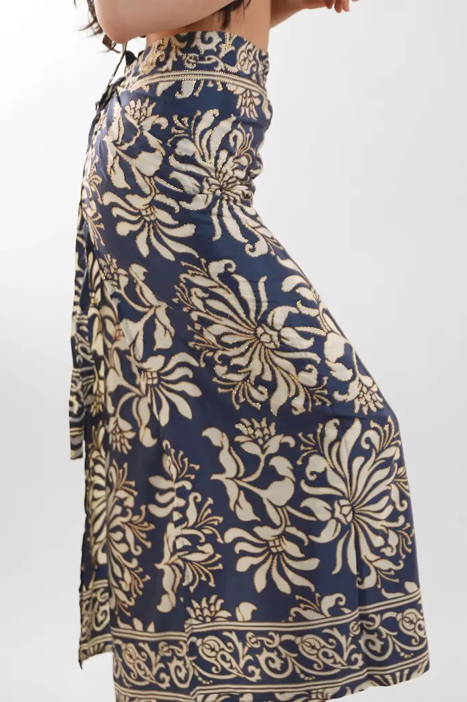 111 imgi_22_136D.webp