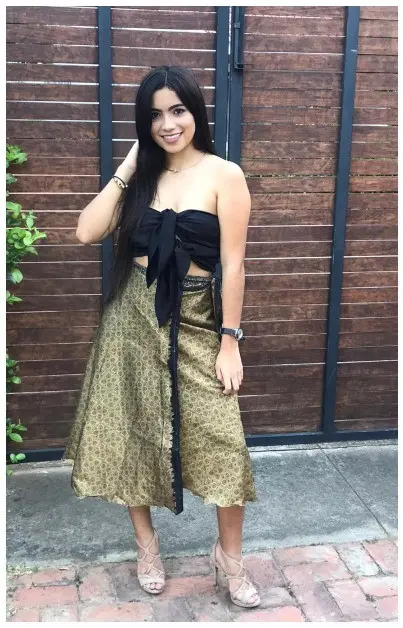 Falda Seda Doble Faz Mediana