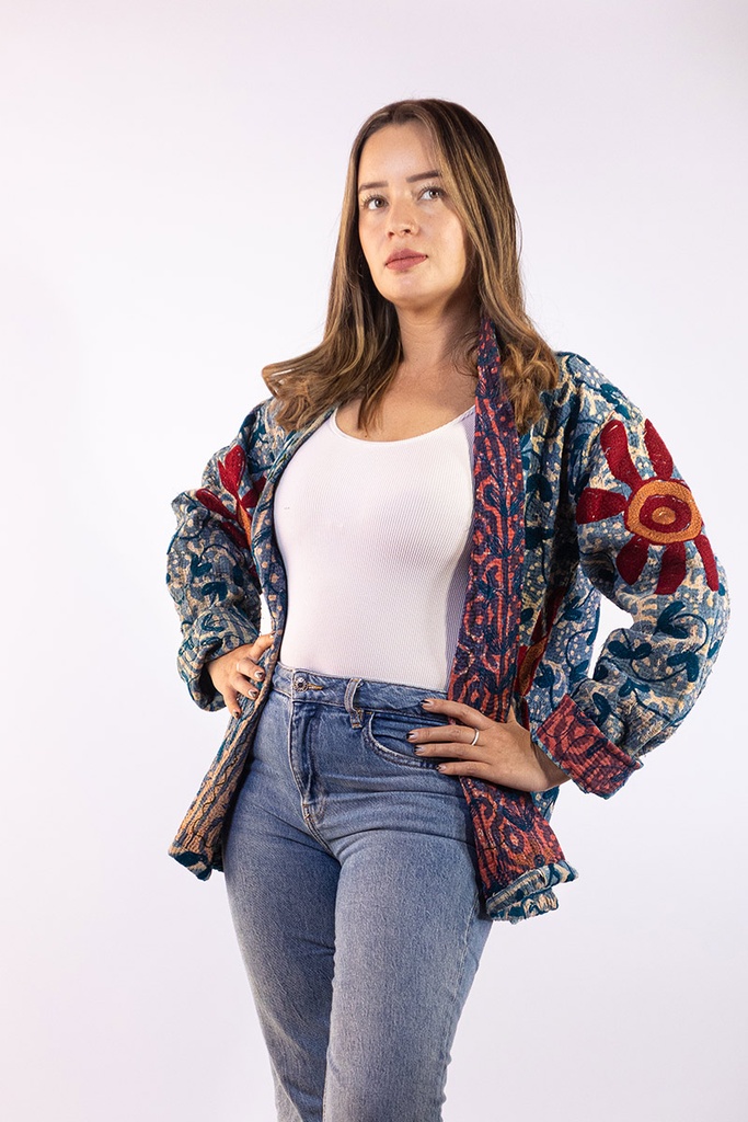 Chaqueta Corta Bordada