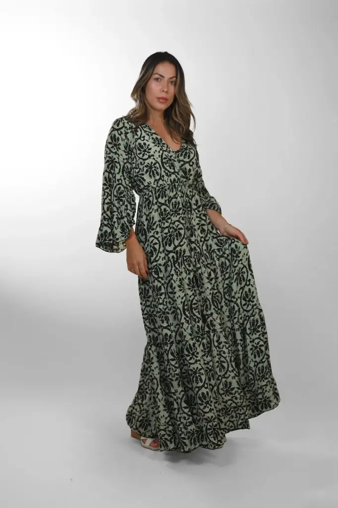 [LD925-4] Vestido Maxi de Seda con Estampado Botánico