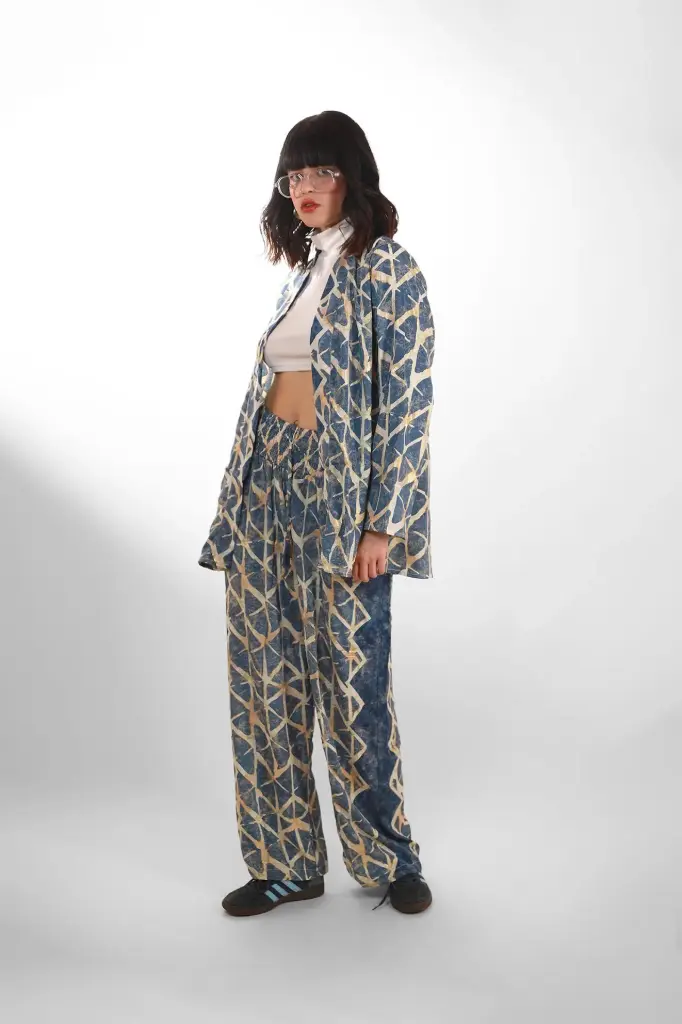 [PC594-7] Kimono Corto de Seda