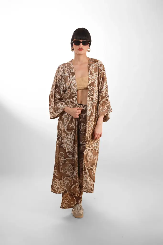 [KF51-1] Kimono Largo de Seda