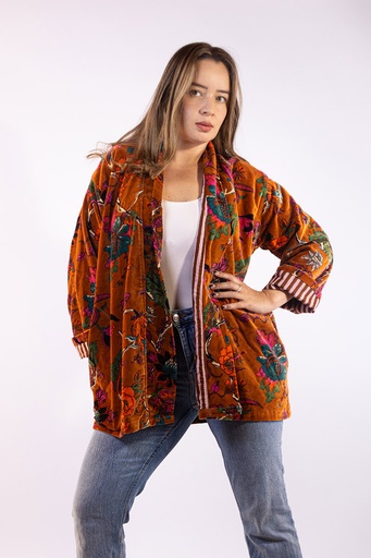 [JK22-1] Chaqueta Corta de Gamuza