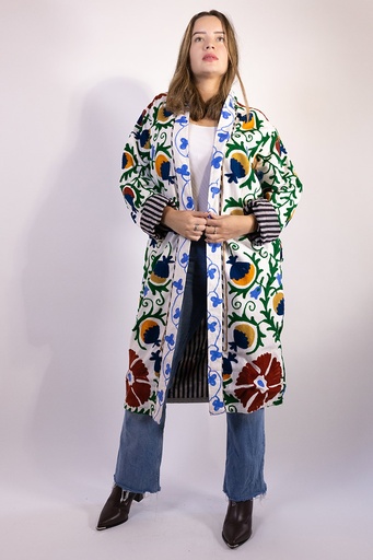 [CH06-5] Chaqueta Larga Bordada